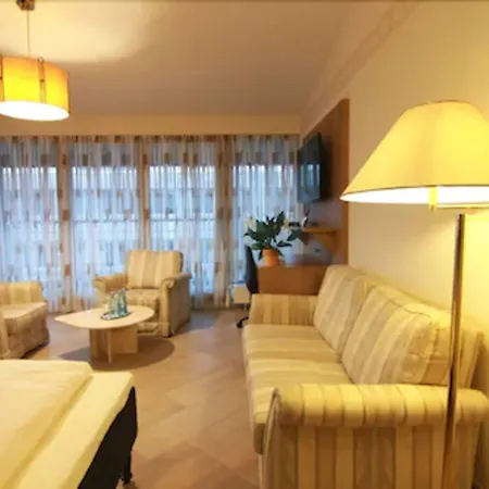 Hotel-restaurant Pfeffermuehle Otel 3*