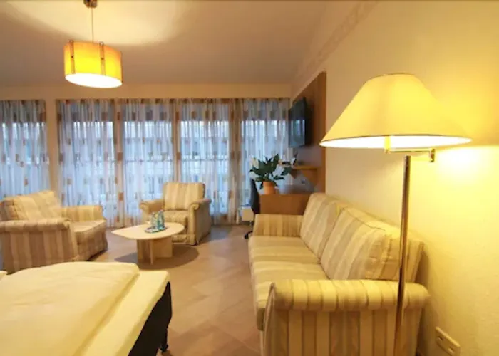 Hotel-restaurant Pfeffermuehle ホテル 3*