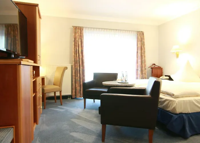 Hotel-restaurant Pfeffermuehle ホテル バーリンゲン